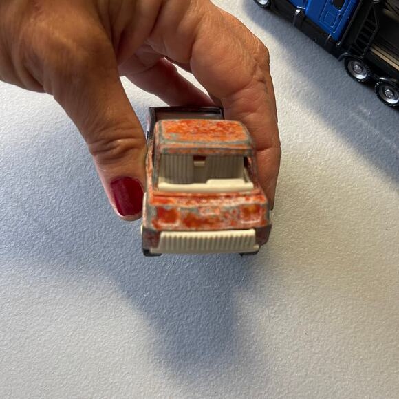 Matchbox Mixed Lot Utility Trucks City Corp Military - Picture 11 of 12